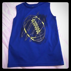Tek Gear boy’s football sleeveless muscle shirt